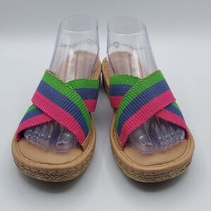Born Drilles Multi Colored Fabric Slide Sandals Size 9